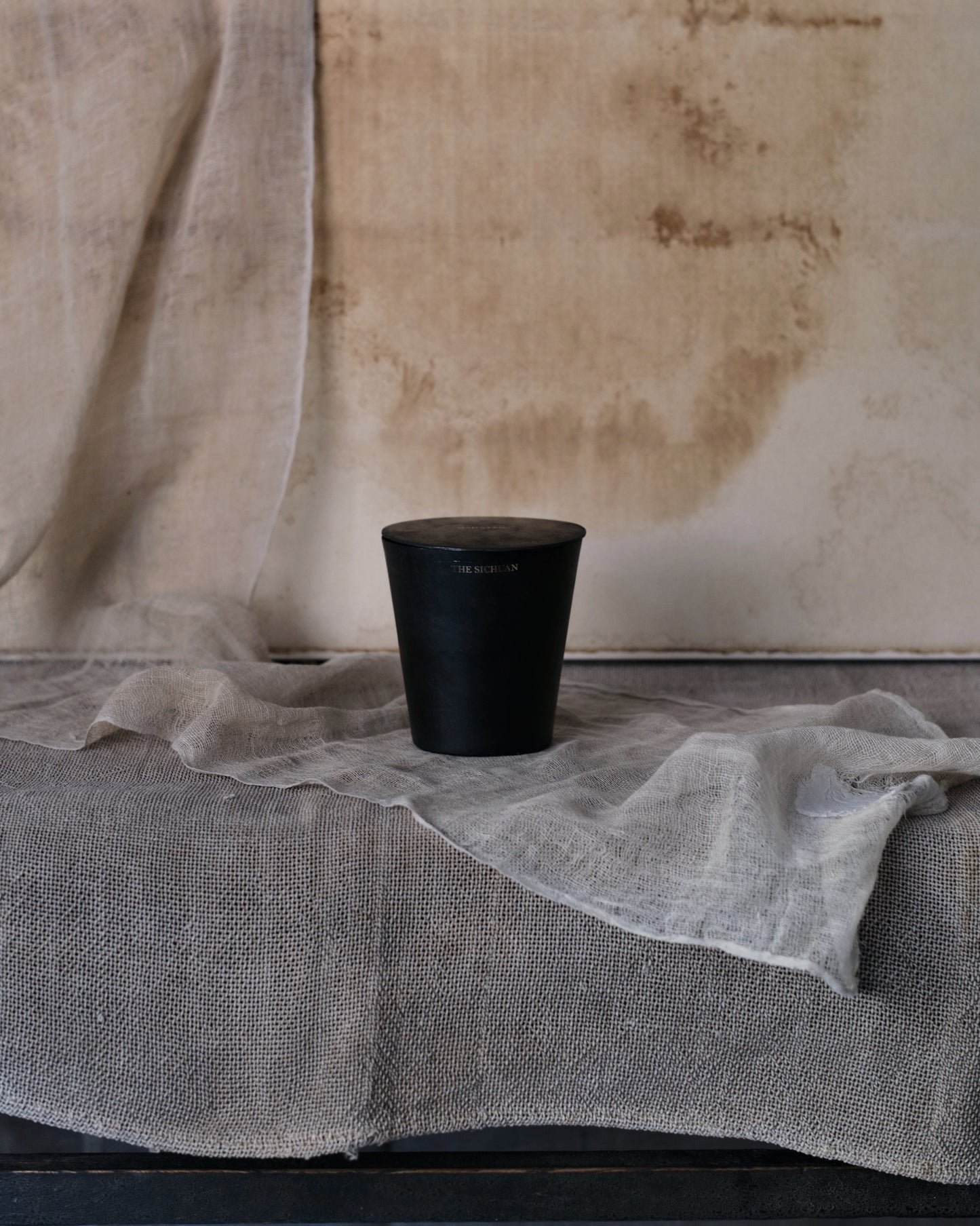 MAD et LEN BOUGIE VESTIMENTALE CANDLE-PETITE