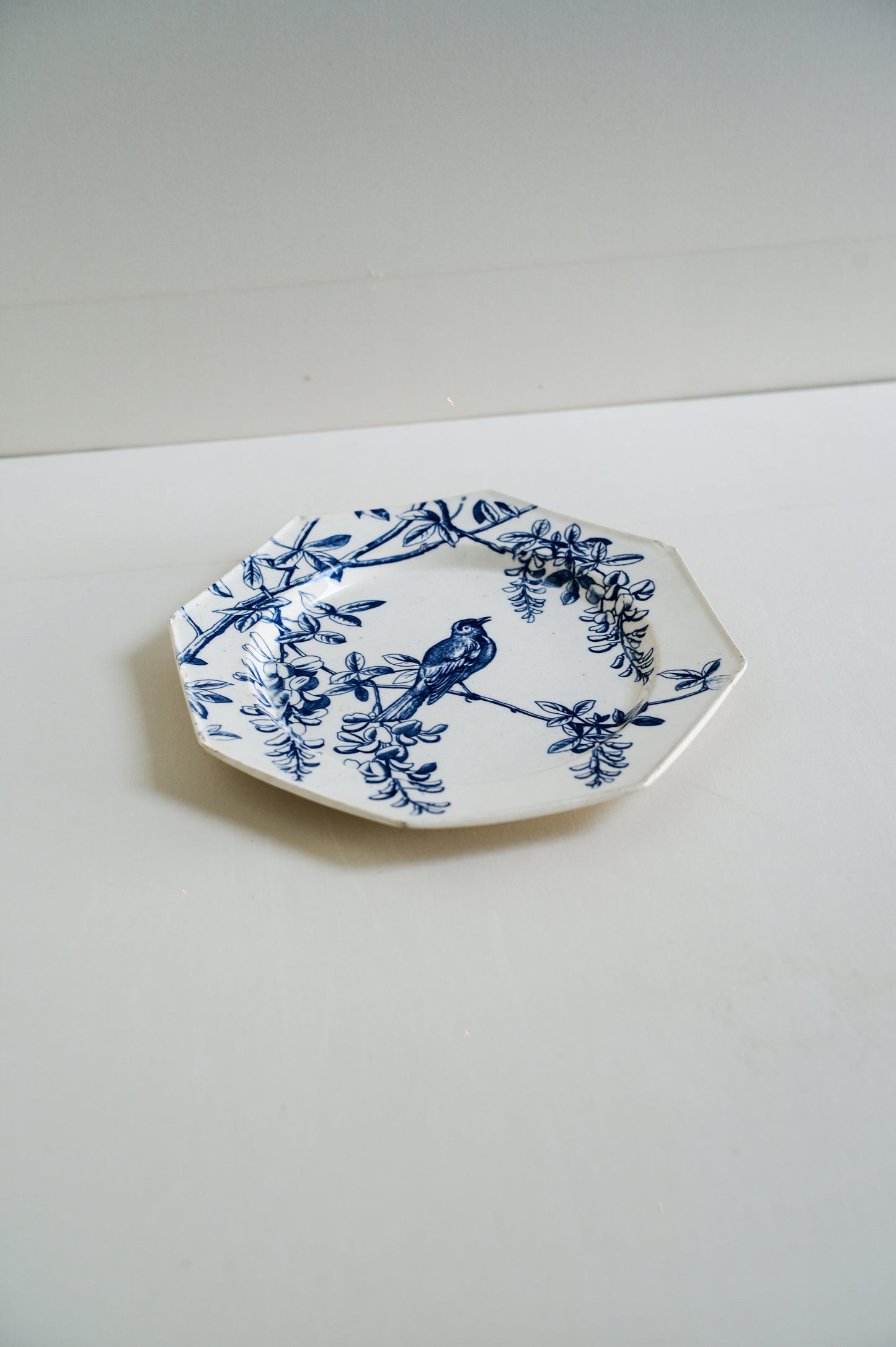 法國老花鳥八角盤 MINTON DÉPÔT Terre de fer_D